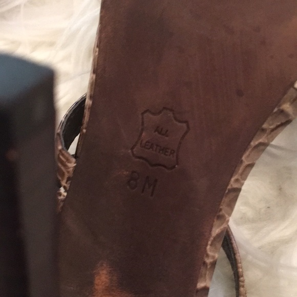 🌸🌴🌸🌴 Tory Burch Croc Sandals 🌸🌴🌸 - Picture 4 of 5